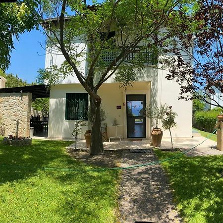 Detached Villa With Sea View Hanioti Exterior foto